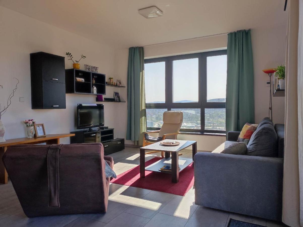 Apartamento Mezadler Košice Exterior foto