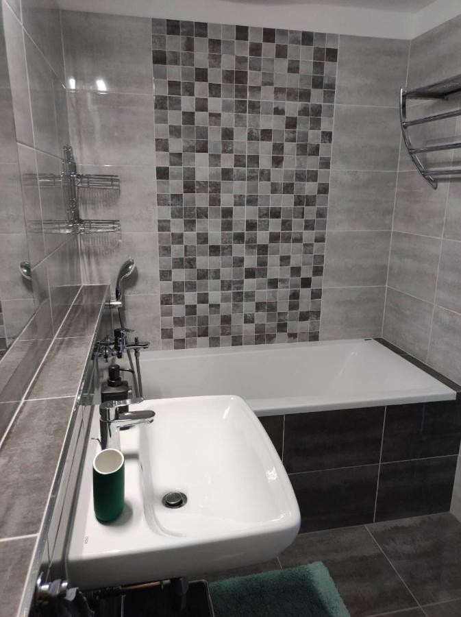 Apartamento Mezadler Košice Exterior foto